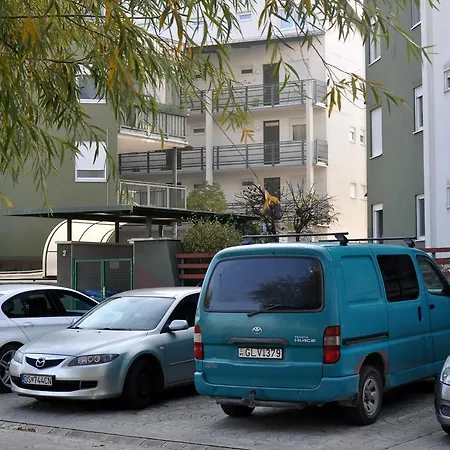 شقة Gyorapartman2 غيور